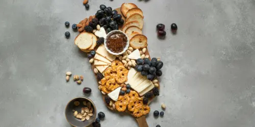 Tabla de quesos para tomar con vino